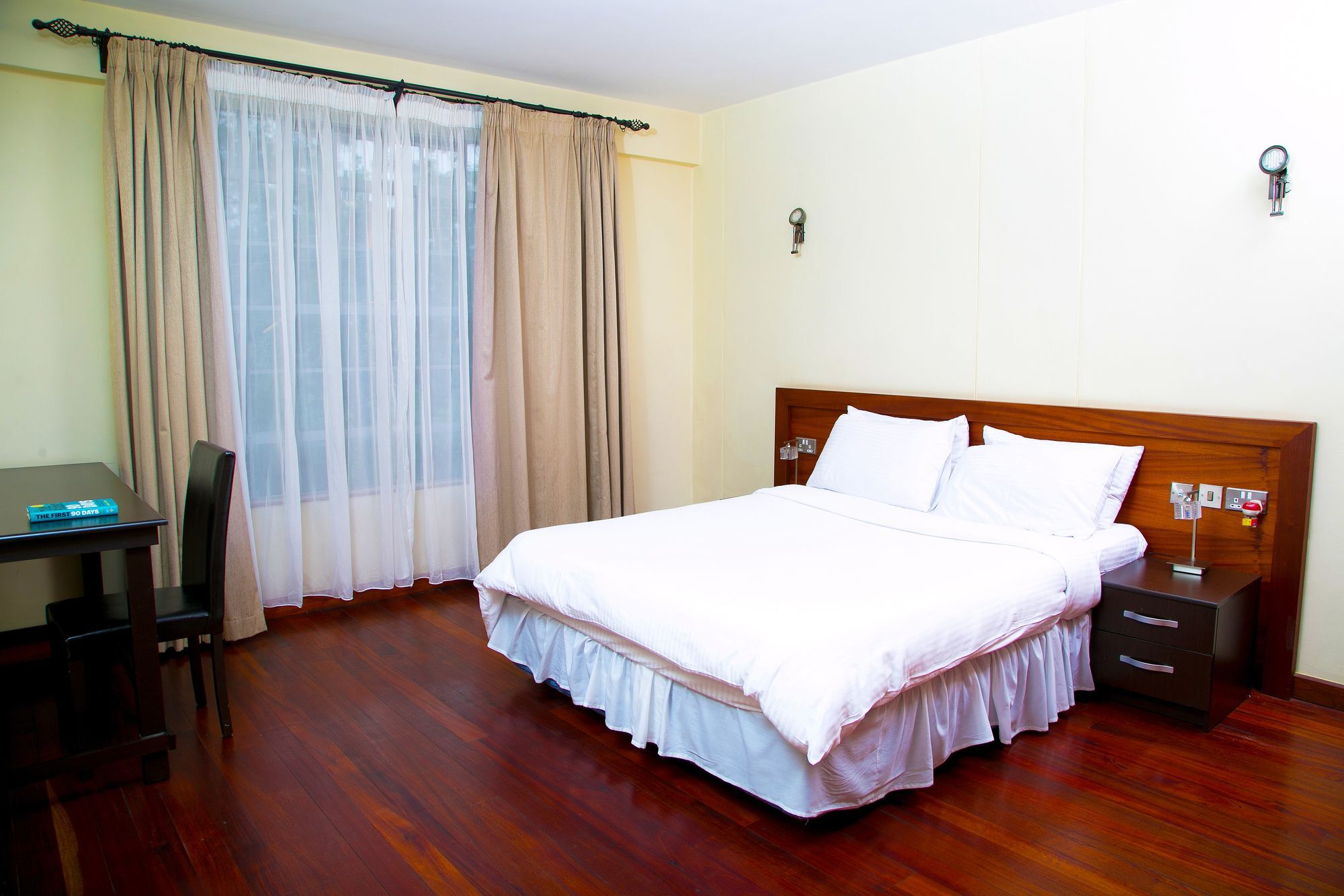 Batians Apartment Hotel Ναϊρόμπι Εξωτερικό φωτογραφία