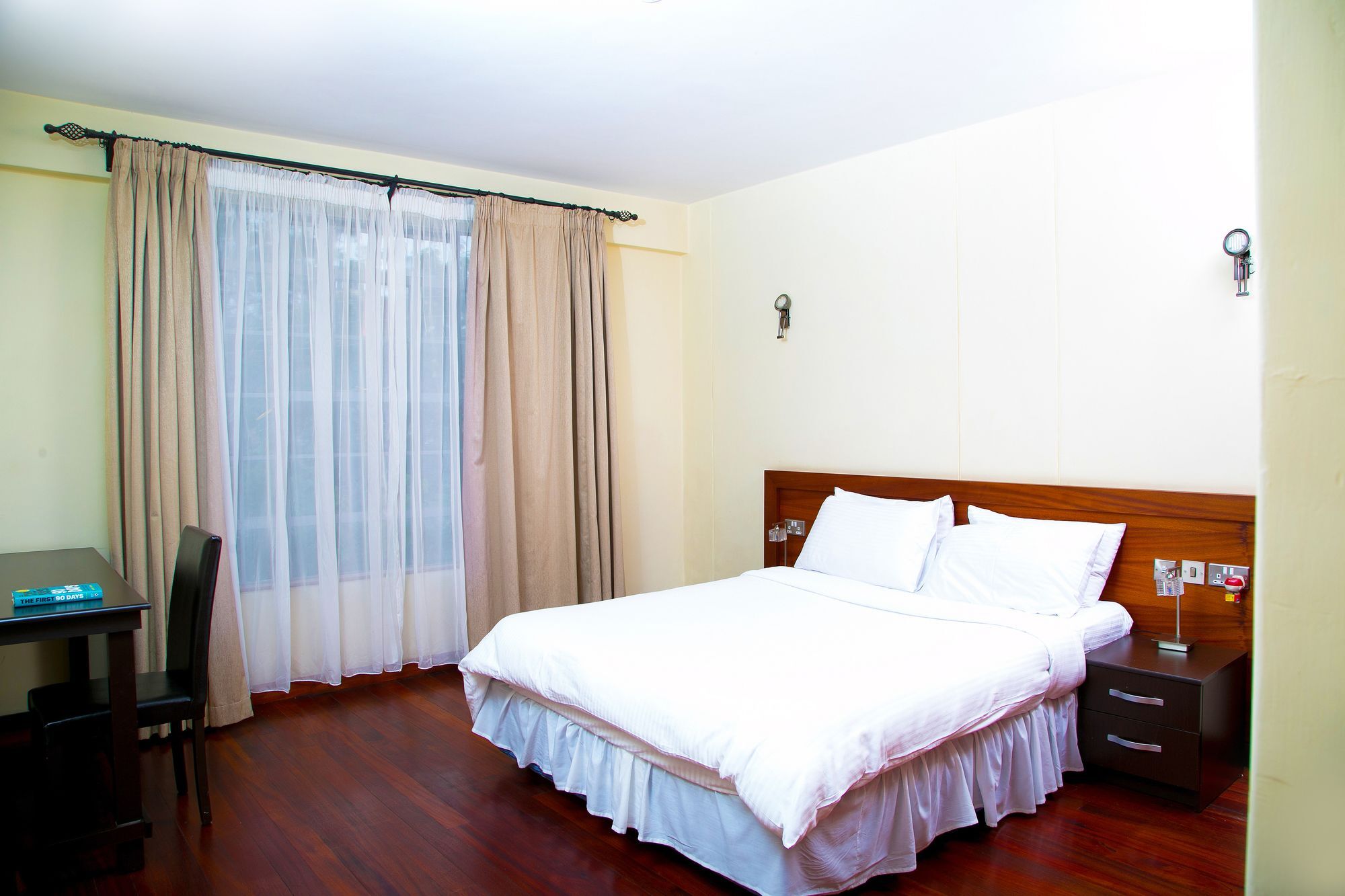 Batians Apartment Hotel Ναϊρόμπι Εξωτερικό φωτογραφία